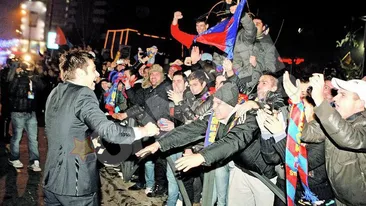 Final trist pentru o seara de vis! Fanii stelisti, trimisi acasa cu lacrimogene