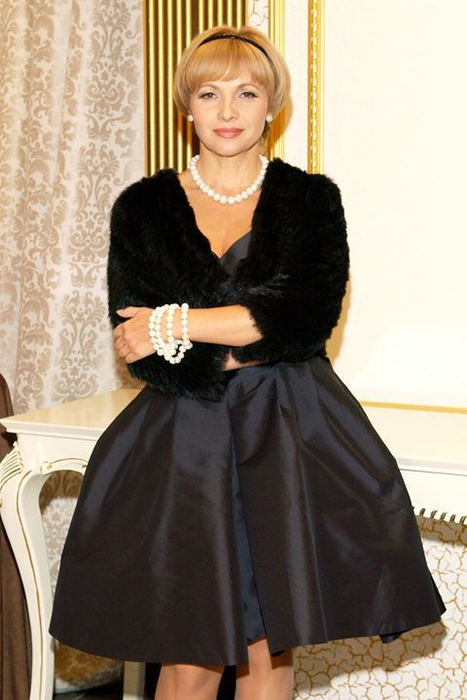 Larisa Stati, strălucitoare la evenimentele mondene