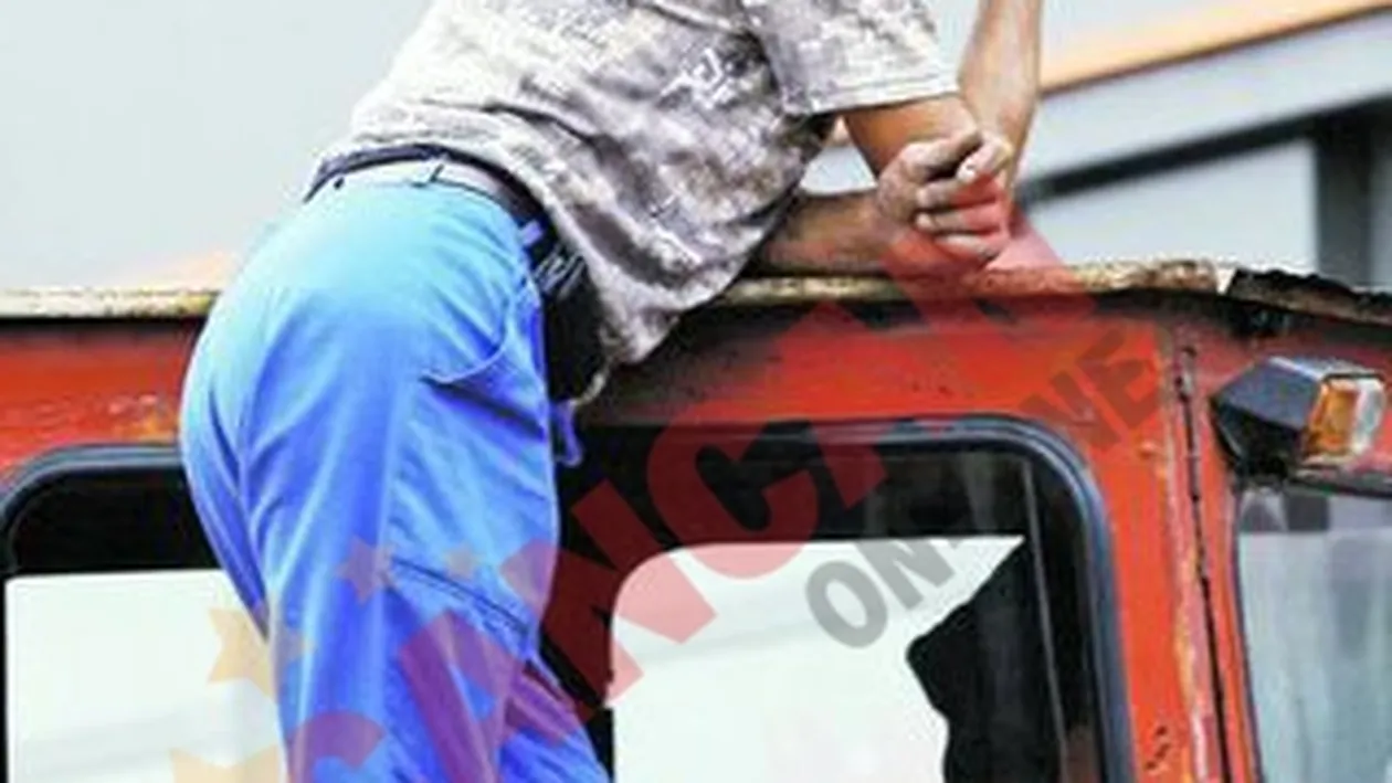 Dorel, sedinta foto pe santier