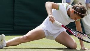 "Petitoarele" ii fac casa lui Costa Sponte, dupa esecul cu Simona Halep! Vezi ce solutie i-au gasit neamurile!