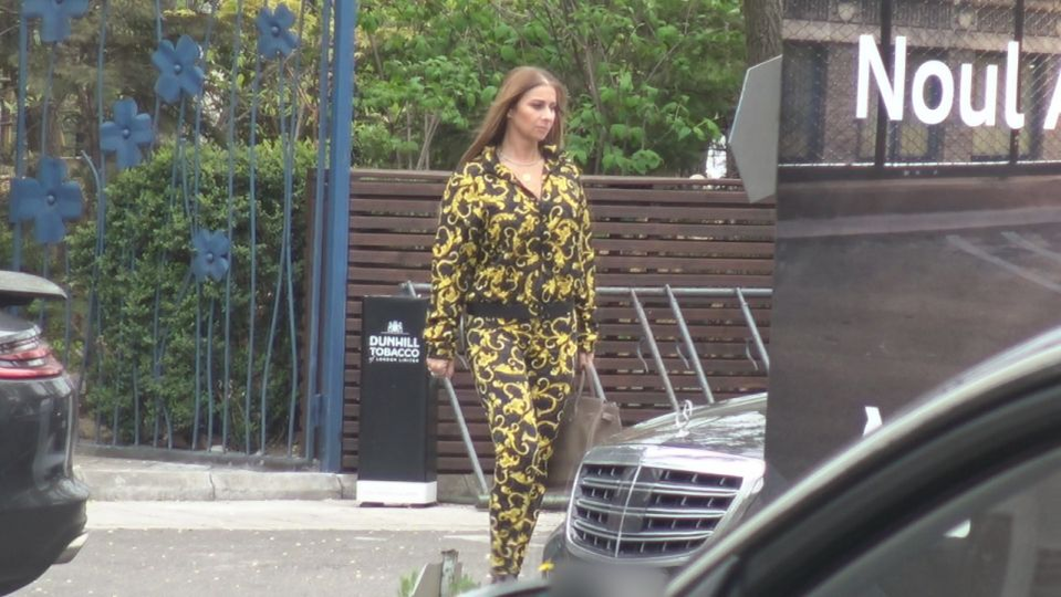 Anamaria Prodan, încă o aroganță! Averea cu care s-a afișat pe stradă sexy-impresara
