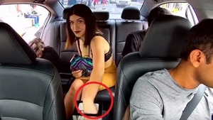VIDEO / A furat 5 dolari de la taximetrist, dar a fost filmată! Cum a reacţionat tânăra după ce clipul a devenit viral