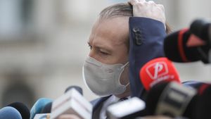 Florin Cîțu, discuție cu sectorul HoReCa. Ce se va întâmpla cu angajații, în următoarea perioadă