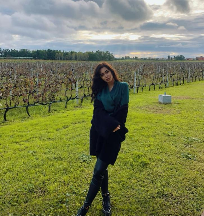 Bianca Mitulețu este membră PNL, absolventă de științe politice și, până de curând, iubită de fotbalist