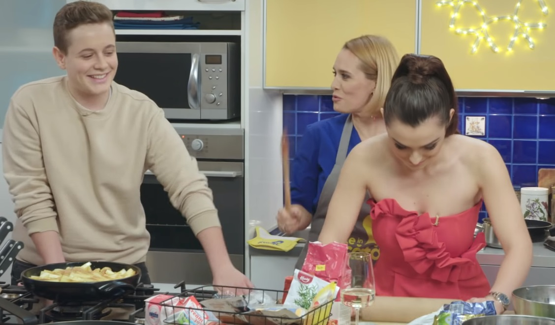 Andreea Esca a dezvăluit ce emisiune va prezenta după ce pleacă de la pupitrul Știrilor Pro TV