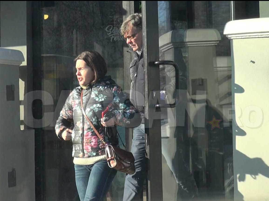 Adriana Săftoiu strânge rândurile partidului la… cafenea!