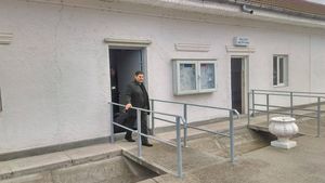 Primele imagini cu "Împăratul" Vlasov în libertate