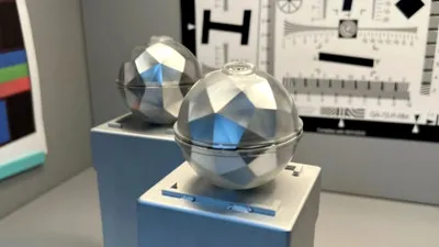 Adio panouri solare? Japonia inventează sfere care „absorb” lumina soarelui din orice unghi