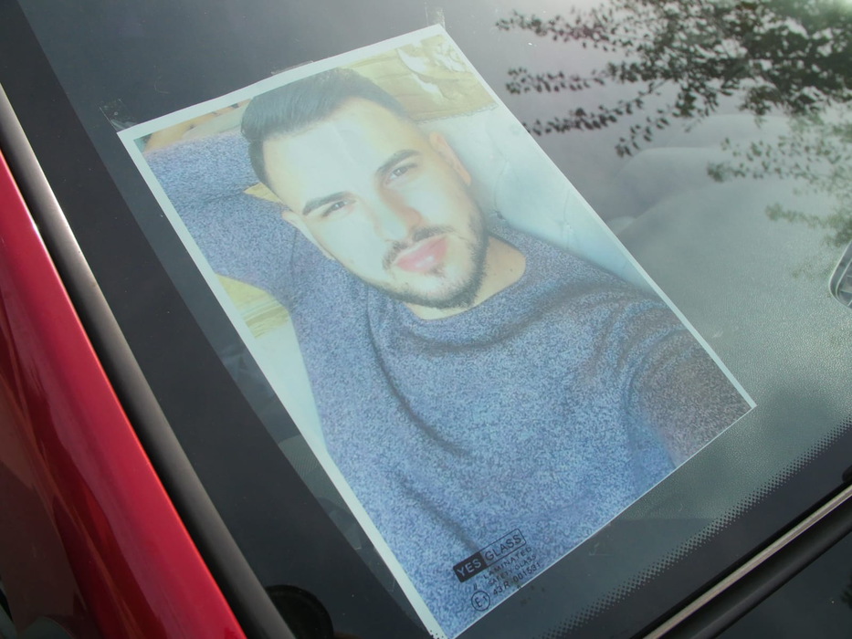 Imaginile durerii. Victima lui Mario Iorgulescu, condusă fără lăutari pe ultimul drum