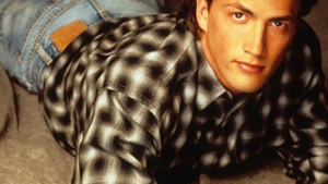 Ti-l mai amintesti pe "Billy" din "Melrose Place"? S-a ales praful de cariera lui dupa ce s-au incheiat filmarile pentru celebrul serial