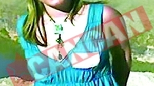 Terorizata de nasturi