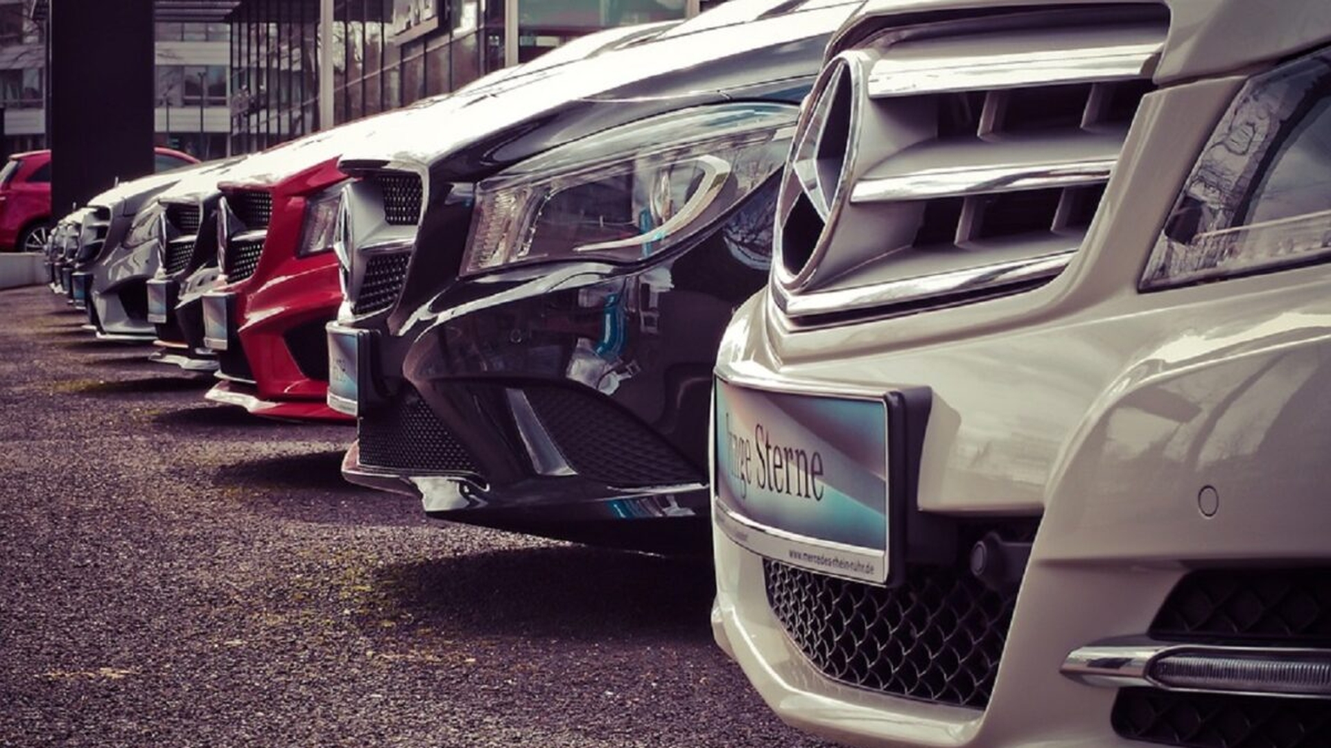 Vești bune pentru români. Compania Mercedes pune la dispoziție peste 500 de locuri de muncă, într-un oraș din țara noastră