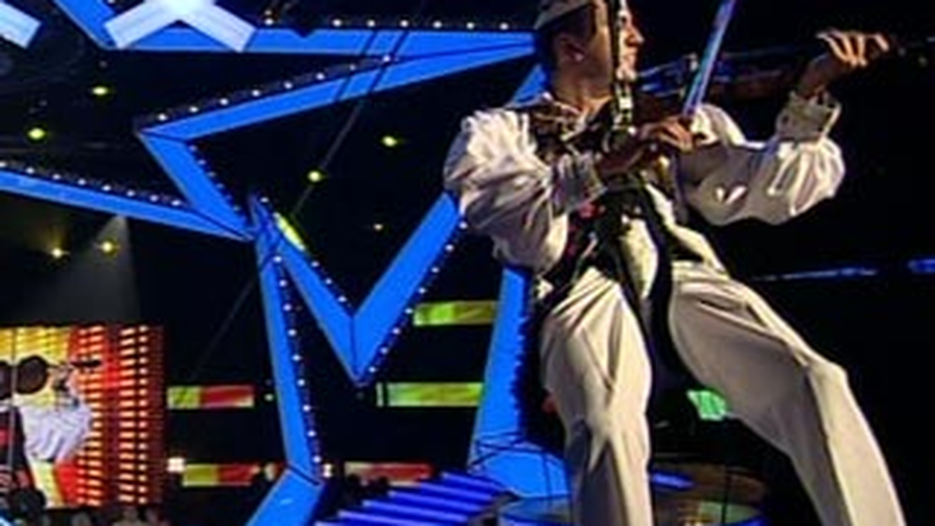 Mihai Petre, catre un finalist: "Pe Andra ai dat-o pe spate cand ai cantat cu limba. Nu-mi venea sa cred"