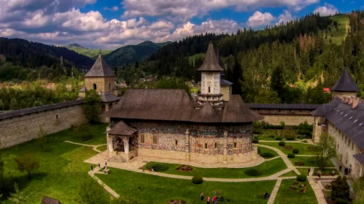 Legenda femeii mute, misterul de la Mănăstirea Sucevița. Ar fi dispărut fără urmă!