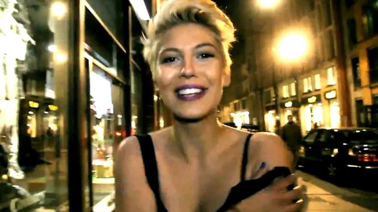 Sore, sexy si provocatoare in noul videoclip! Nu i-a fost rusine sa filmeze in chiloti