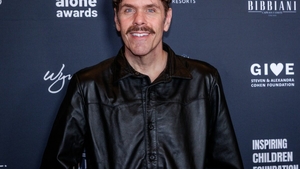 Perez Hilton a fost spitalizat de urgență. Bloggerul și-a provocat răni singur în timpul unui live pe TikTok