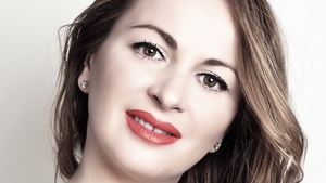 Delia Antal, tratata ca o adevarata regina! Si-a sarbatorit ziua in casa noua si a primit cadouri super scumpe!