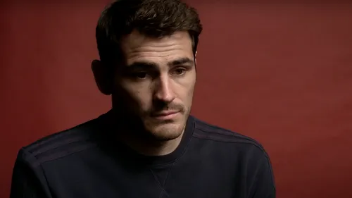 N-ai fi crezut! Fotbalistul Iker Casillas, surprins în timp ce înjură în română! VIDEO