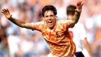 Marco Van Basten, cel mai bun atacant din Europa în anii '80-'90