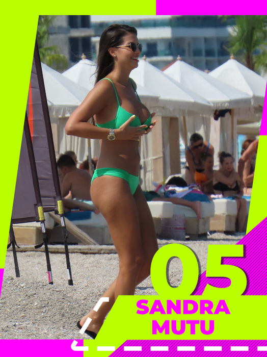 Soția lui Mutu, între Iuliana Pepene și Babs! Retrospectiva verii: TOP 30 sexy-vedete de vis, care au făcut show total pe litoral