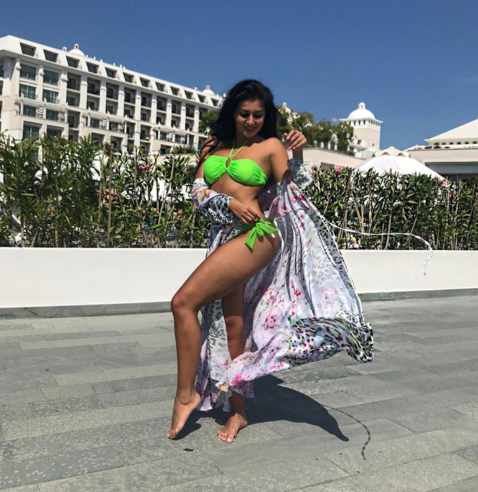 Elena Ionescu e plecată în vacanţă în Turcia