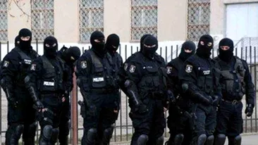 Trei persoane, retinute in urma unui conflict izbucnit intre doua clanuri din Buzau