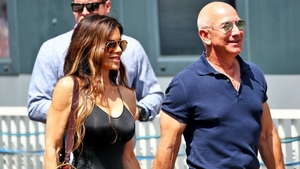 Lauren Sánchez și Jeff Bezos, OBLIGAȚI să amâne nunta din Veneția! E scandal mare: „Ne aruncăm în canal dacă...”
