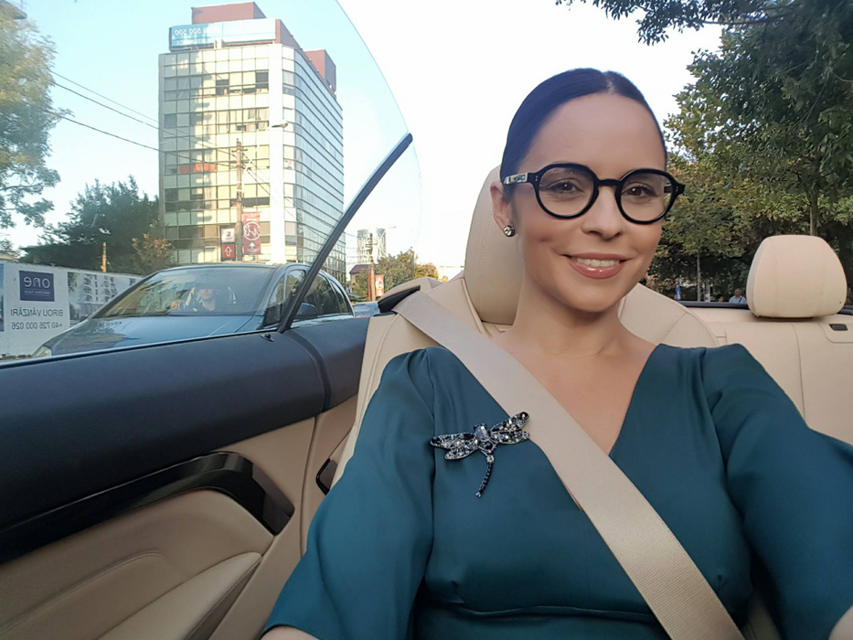 Cum s-a dat de gol Andreea Marin, înainte de a fi pozată cu noul iubit