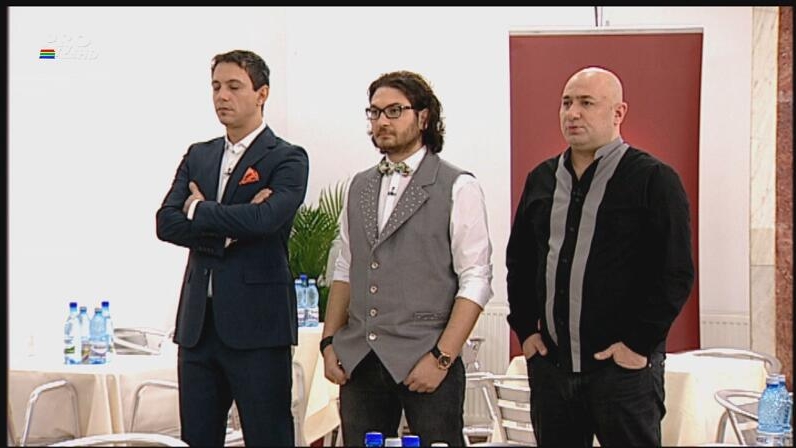 De la gatit s-a trecut la ameninţări: "Dau cu voi de pământ. Vă ia mama dracu'". Vezi ce concurent a izbucnit la MasterChef