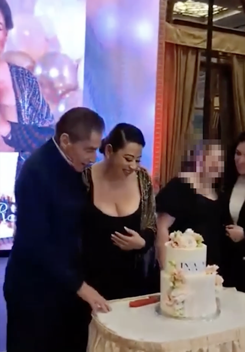 Cadoul inedit primit de Oana Roman de la Isa. Momente emoționante în fața lui Petre Roman
