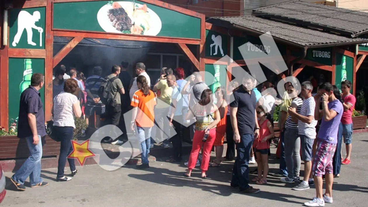 Razboiul micilor orgolii! Uite cum se inteapa Cocosatu si Gil in cea mai prolifica zi din an pentru gratarele lor!