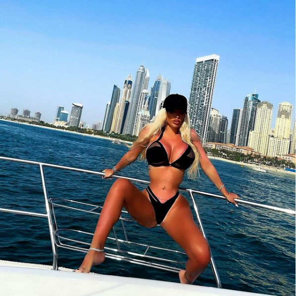 Loredana Chivu s-a distrat în Dubai