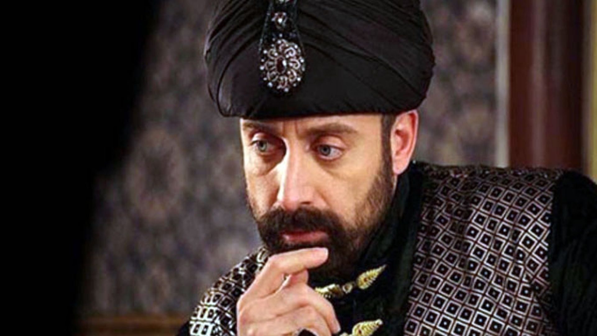 Suleyman isi face pasalac la Bucuresti? Cel mai indragit sultan: "Vin la voi in tara pentru ca e plin de fete frumoase!"