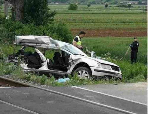 Ele sunt cele patru tinere care au murit pe loc în accidentul de tren din Sălaj