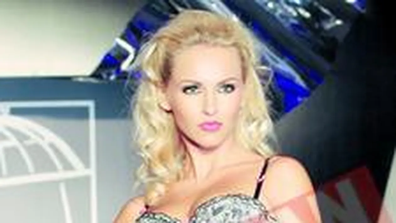 Platita cu 2.500 de lei sa stea in magazin