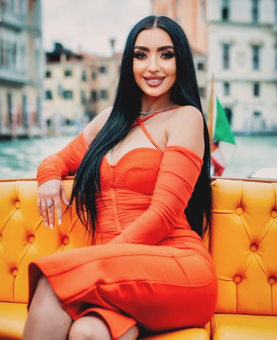 Cine este Rusu Oana de la Insula Iubirii 2026 și câți ani are. Sursa foto: Instagram