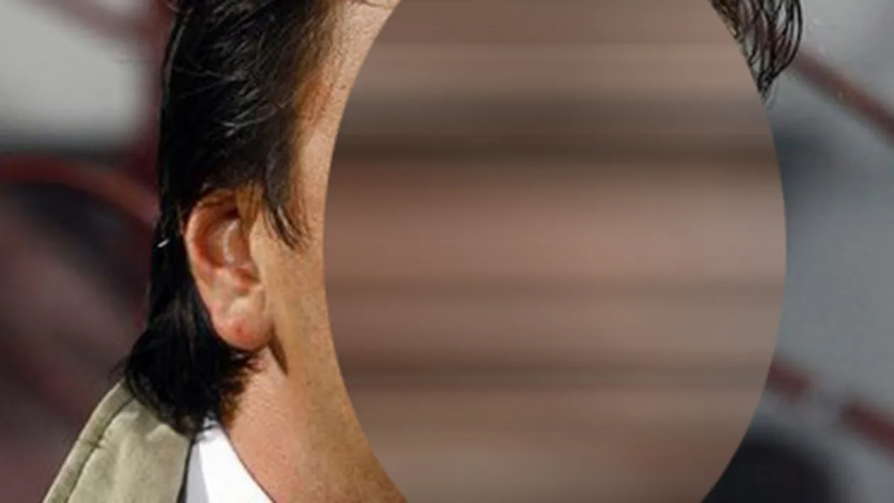 Un prezentator cunoscut din România plăteşte când îşi aduce aminte pensia alimentară a copiilor din prima căsătorie