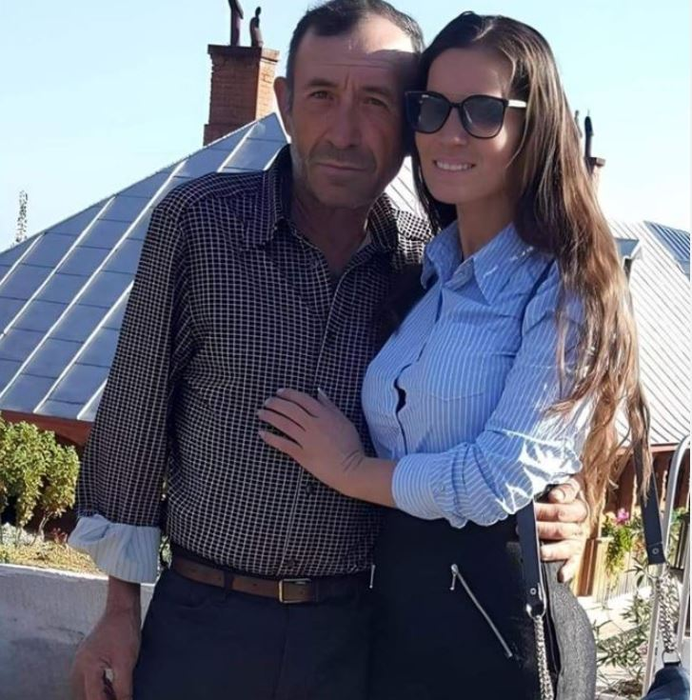 Sexy-folclorista înșelată chiar înainte de nuntă cu cea mai bună prietenă a primit vestea cutremurătoare! ”A murit fostul meu iubit!”
