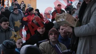 Mircea Dinescu si-a lansat cartea in Oraselul Copiilor