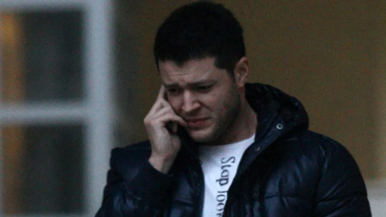 Dupa ce a petrecut azi-noapte cu tatal Biancai, Victor a scris asta pe Facebook: M-am trezit, unde mi-e....?