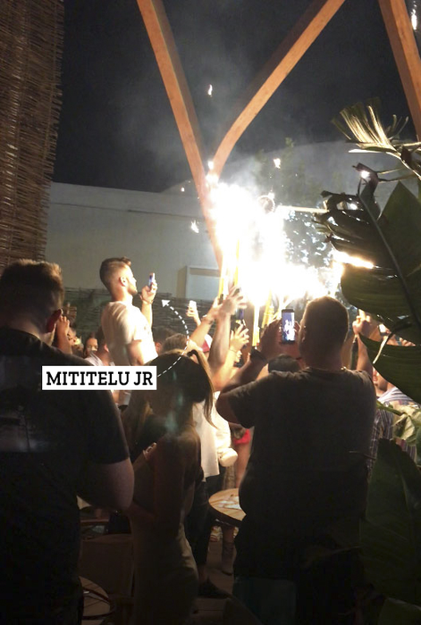 Alături de prieteni, Mititelu Jr. a făcut spectacol la NUBA