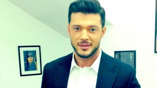 BOMBA ZILEI! Victor Slav, flancat de o BLONDA la un eveniment de caritate! Ce s-a intamplat cand au vazut ca sunt filmati!