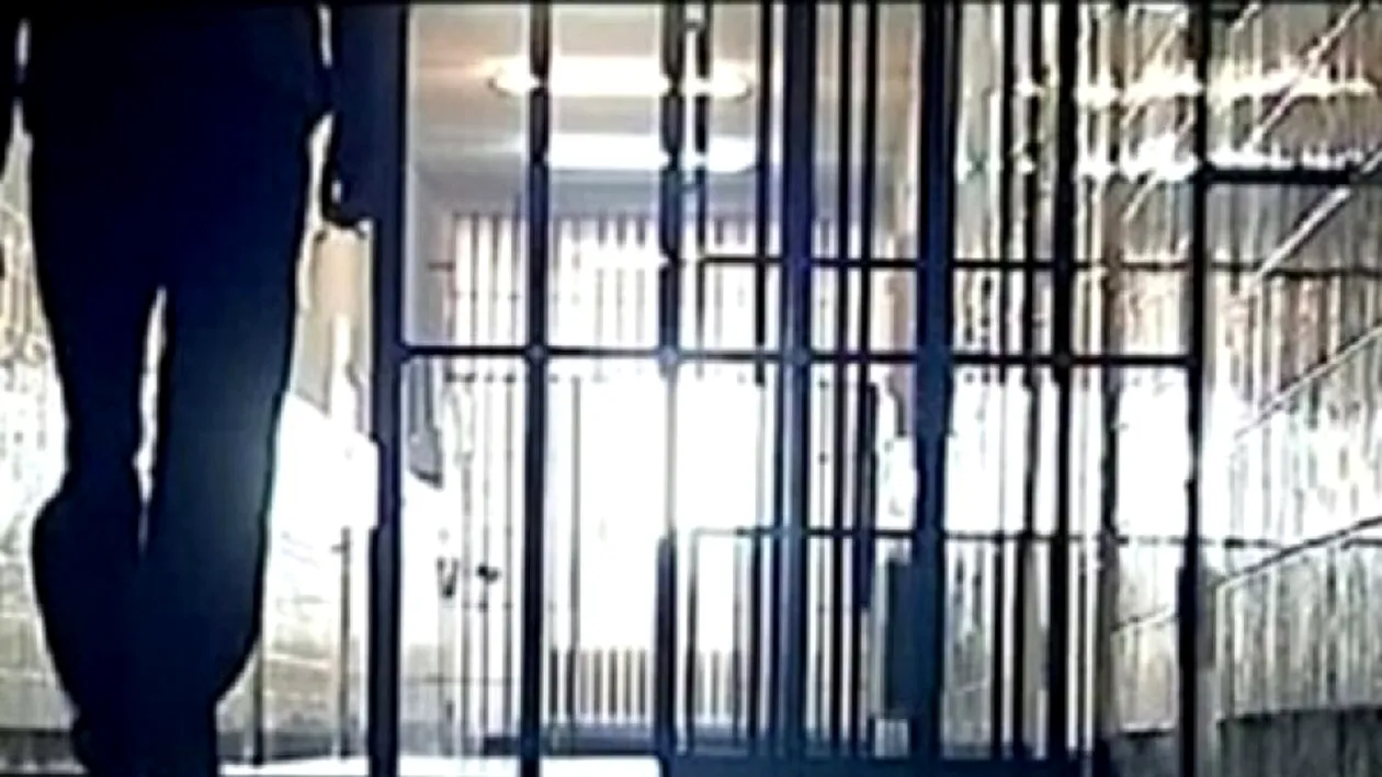 Condamnat pentru viol, un deținut s-a spânzurat în penitenciarul din Târgu Jiu