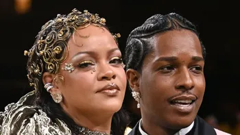 Rihanna ar refuza să semneze un acord prenupțial cu A$AP Rocky, deși are o avere de 1,4 miliarde de dolari. Prietenii cântăreței sunt îngrijorați