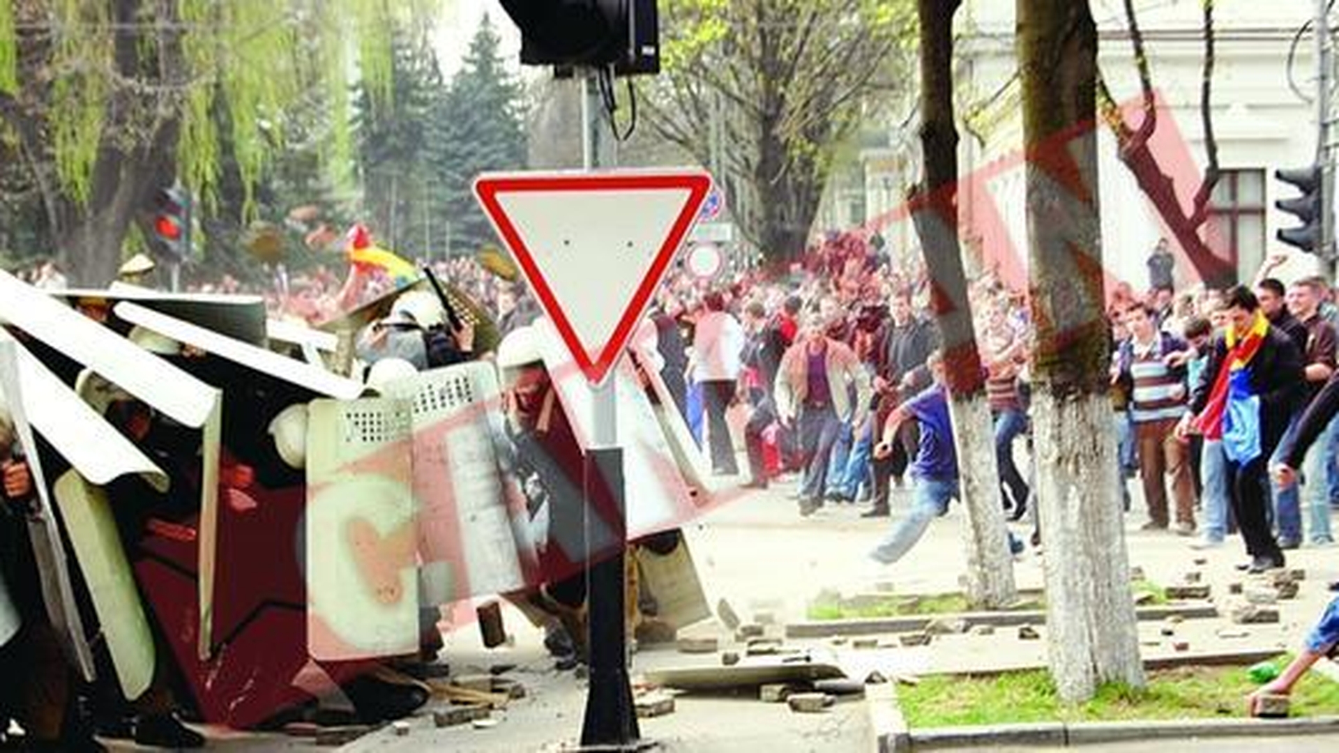 Pledeaza pentru eliberarea protestatarilor anticomunisti