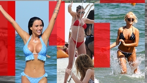 Au incendiat plaja! TOP 40 BOMBE-SEXY! Imaginația masculilor a luat-o razna: defilează Daniela Crudu, Antonia, Delia și lista e lungă!