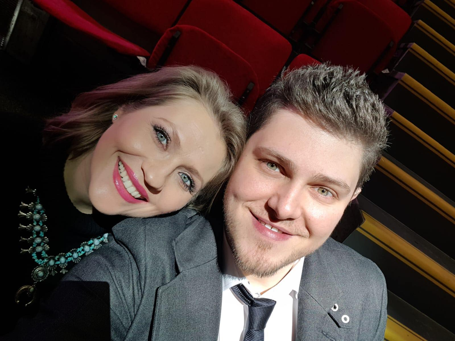 Însărcinată în luna a 9-a, Mirela Vaida a susținut ultimul concert înainte să nască. Ce ținută superbă a îmbrăcat artista