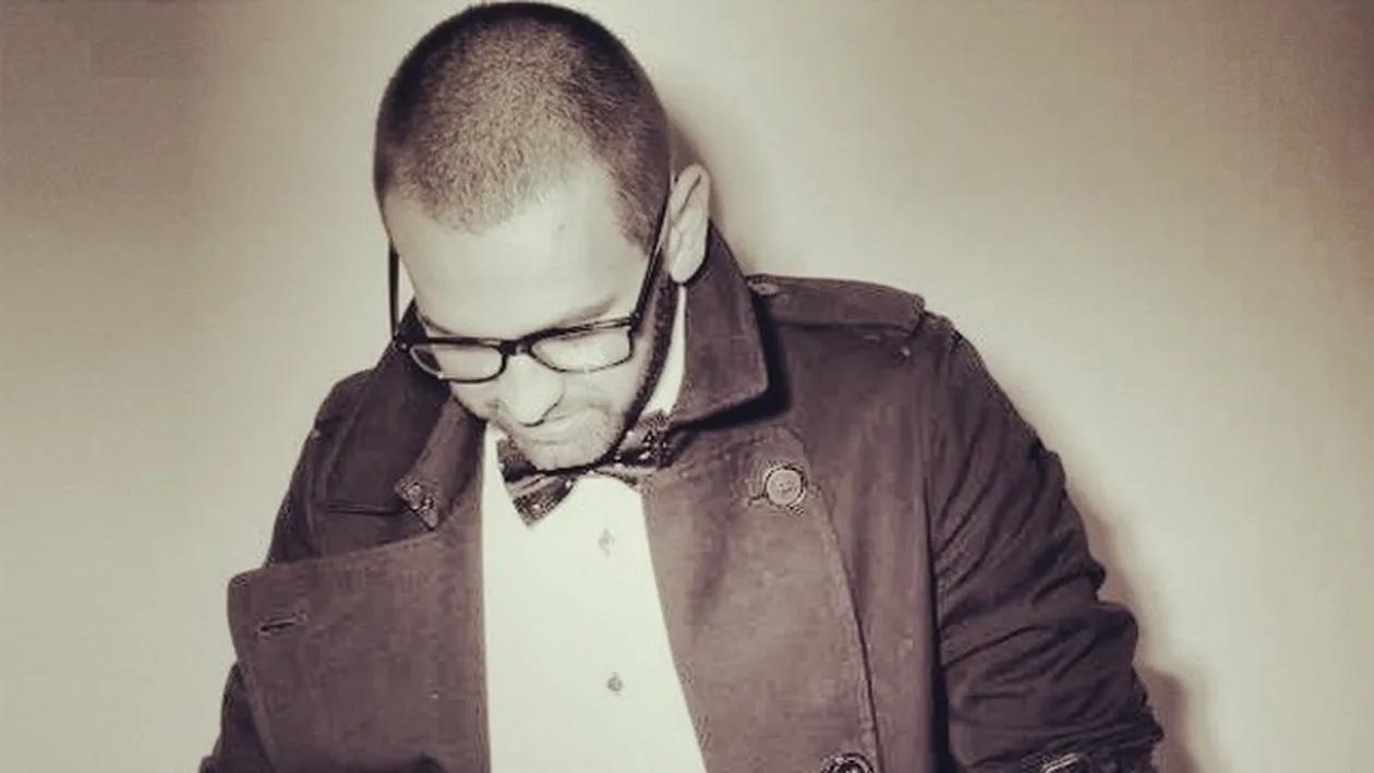 Il mai tineti minte pe Silviu Pasca? Noua lui imagine si atitudinea de baiat rau te vor soca! Vezi cum arata acum