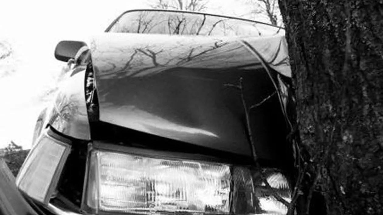 SOCANT! Un barbat care se intorcea de la priveghiul tatalui a murit dupa ce a...