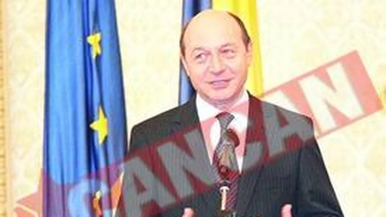 Elena Udrea si Basescu isi fac prieteni pe net